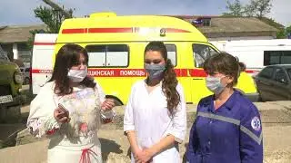 Люди в белых халатах, низко вам поклониться хочу - видео Виктора Пыжива. Джанкой.