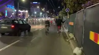 Am prins o pedalare de grup