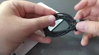 Распаковка магнитного кабеля и micro sd карты