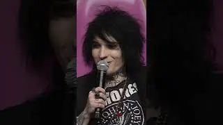 this is the weirdest @JohnnieGuilbert fun fact @Tarayummy has ever learned!!