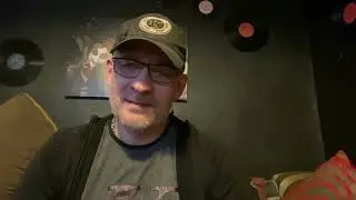 А не пойти ли нам после развода по бабам ?