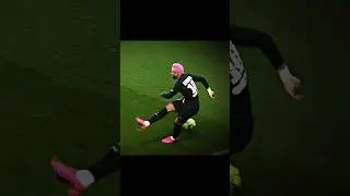 Neymar in Paris 🗼 | Crazy Skills, Dribbling, Nutmegs in PSG