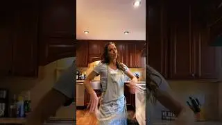 Want to see the lambada (remake of last year’s most viral video) 🕺 