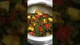 Bhindi Ki Sabzi #shorts #bhindi #bhindimasala #shortsvideo #youtubeshort