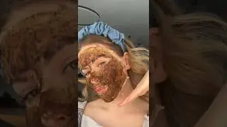 Would you try this #diymask ? 🫶 #skincarehack Video: @zu_naira__ (IG)