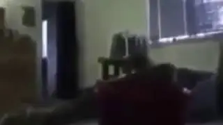 CCTV - Istri Selingkuh Dengan Pria Lain Saat Suami Pergi Bekerja