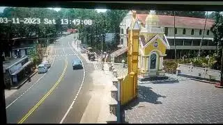 കോന്നി കിഴവള്ളൂരിൽ കെ.എസ്.ആർ.ടി.സി ബസ്സും കാറും കൂട്ടിയിടിച്ചതിന്റെ സിസിടിവി ദൃശ്യം !!