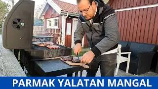 MEAT MEANS MEANS ME │ IT'S NOT POSSIBLE WITHOUT LICKING THE FINGERS
