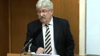 Лекция академика Ю.С.Пивоварова в МГИМО 19.04.2011