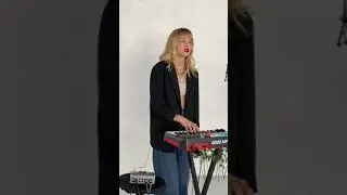 Angèle, live session 