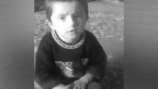 Ин гудакро бинен чихел суханхои бехтарин гап мезана