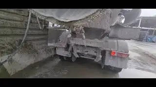 МАЗ заслуживает уважение ??Автобетоносмеситель Маз 2008г и его владелец Роман.