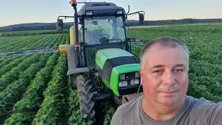 Soja Gorštak 16.06. 2022g. Prihrana deutz fahr agroplus 410 ecoline
