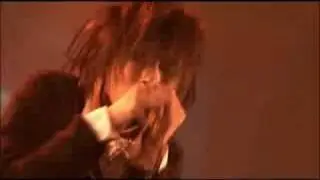 Plastic Tree -  Barrier [live]