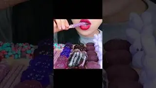 ASMR PURPLE DESSERTS *GRAPE JELLY, BUBBLE GUM, TANGHULU #asmr #shorts #mukbang  #purple #desserts