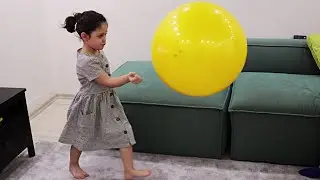 Afifenin babasına top çarptı!  مقالب في أخوي الكبير ليوم كامل !!
