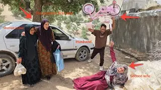 The first lady's return from the hospital and the husband's anger at the second lady's bad manners