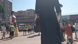 Baile final de los gigantes y cabezudos de Alcalá de Henares 2021