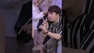 Bule Bingung Minumnya Habis