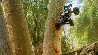 Dirt Jump Jungle | @Traxxas Sledge