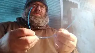 How I make the leaders, for my crab snares. Part 1 Removing the memory.