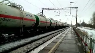 Электровоз ВЛ80т - 2085 с грузовым составом