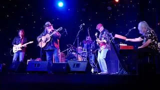 "Good Day for the Blues" The Jones Gang (David Grissom)