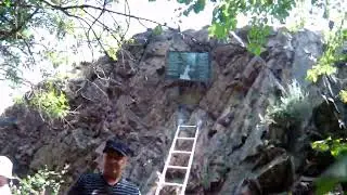 2023. 07.09 Закрепили памятную плиту на отвесной скале памятного места.