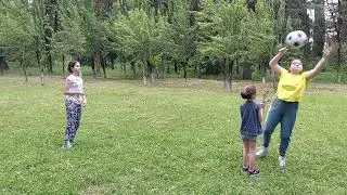 ხელბურთი ბუნებაში. ako and princesses აკო და პრინცესები