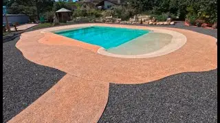 Poolprojekt von SOL-Design, umgesetzt durch BT Piscine, Steve Fahrni, Gartenbau Didier Bonnet