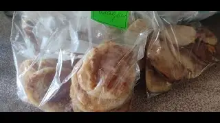 Оладушки с фруктами , как я заготавливаю их на зиму