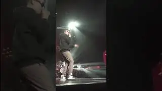 Lartiste à l’Olympia de @nej 🎤🔥