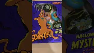 Krispy Kreme Scooby-Doo Doughnuts 🍩 Scooby snack 