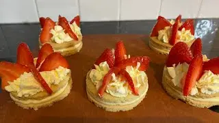 Strawberry Shortbread Crowns