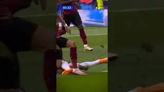 Hernandez 🇫🇷 ☠️☠️ #brexit #passion #france #defending #fyp #viral #tackle #footballshorts #football