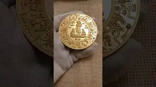 Одна из самых тяжёлых, редких и прекрасных золотых монет в мире. Реплика Сикстинской Мадонны Рафаэля