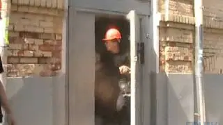 Сумасшедший экскаватор