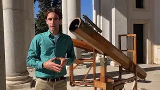 How does a telescope work?