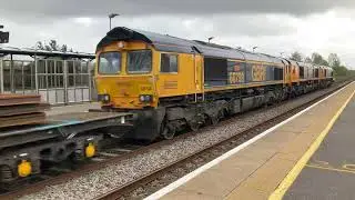 66782,66308 and 66798 pass through Radley 6X01 5/4/24 17:46pm