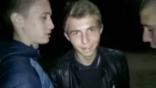 ПОЯСНЯЮТ ЗА ШМОТ, МОЛОДОГО ШКОЛЬНИКА!