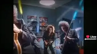даже и наоборот INVISIBLE MAN 😽😽😽👍 звучит мега круто
