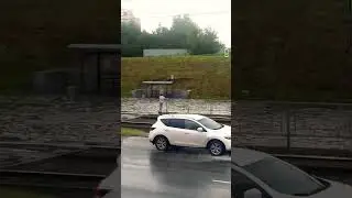 Затопило дорогу в Барнауле