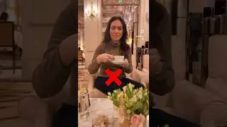 Common etiquette mistake in drinking tea 