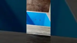 Бассейн в сауне.