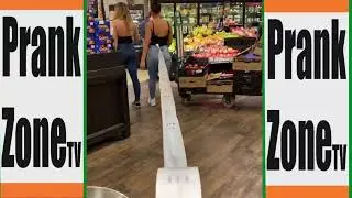 Girl vs Girl Prank Wars