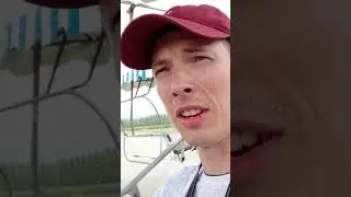 Покушать фуникулёр принёс.