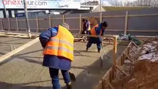Усадка бетона с помощью вибратора - 19 видео из 23