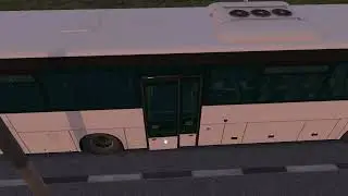 Мод блокирует одну створку двери на Iveco Crossway