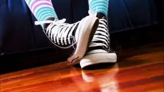 Two Minute Experiment: Foot Position Determines Body Tension