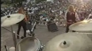 Tublatanka - Nemôžeš mi ujsť (Live in Devín 1995)
